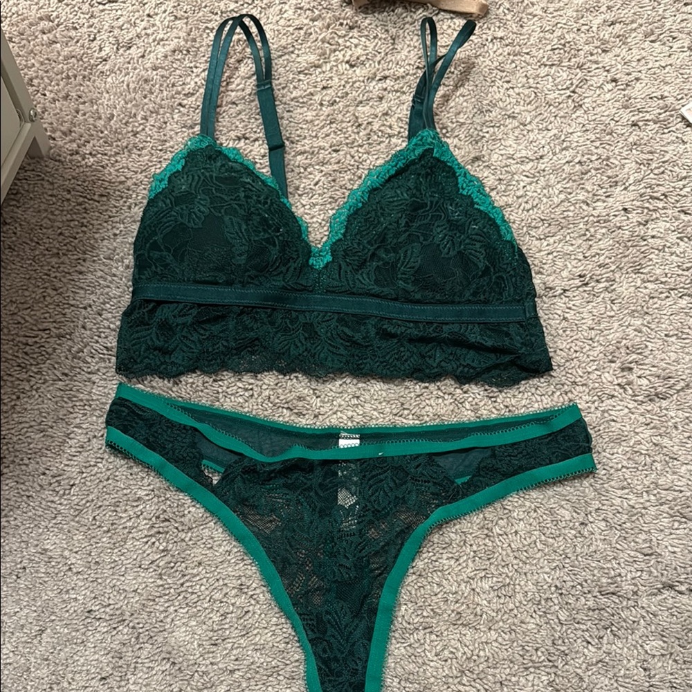 Auden Lace Bralette and Panty Set - Dark Green